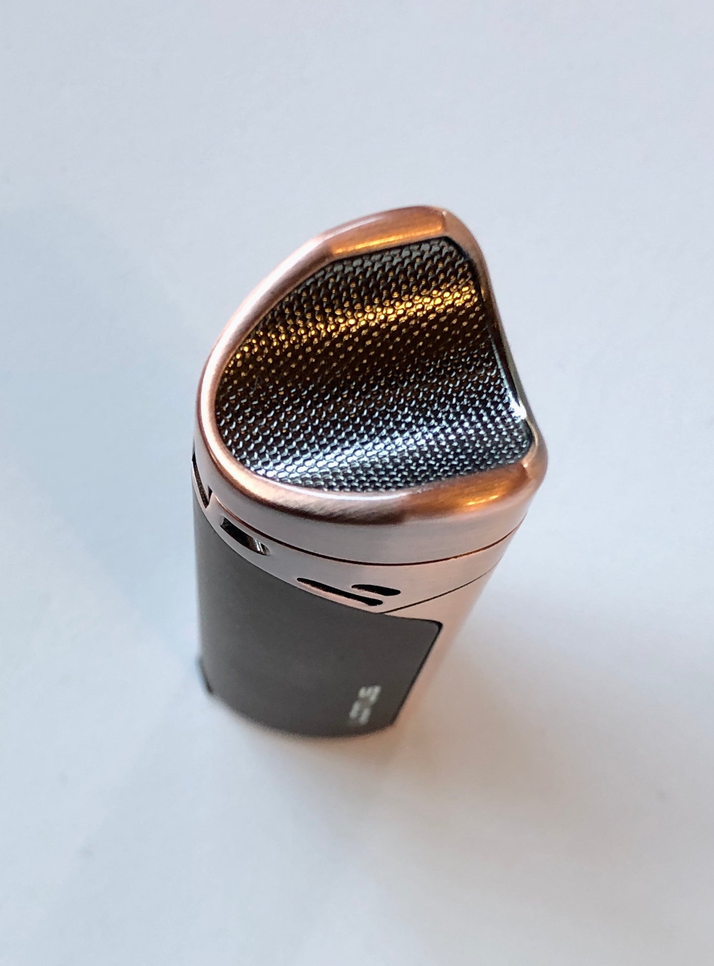 Lotus cigar lighter