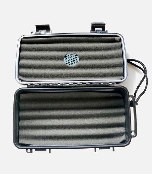 Lotus travel humidor
