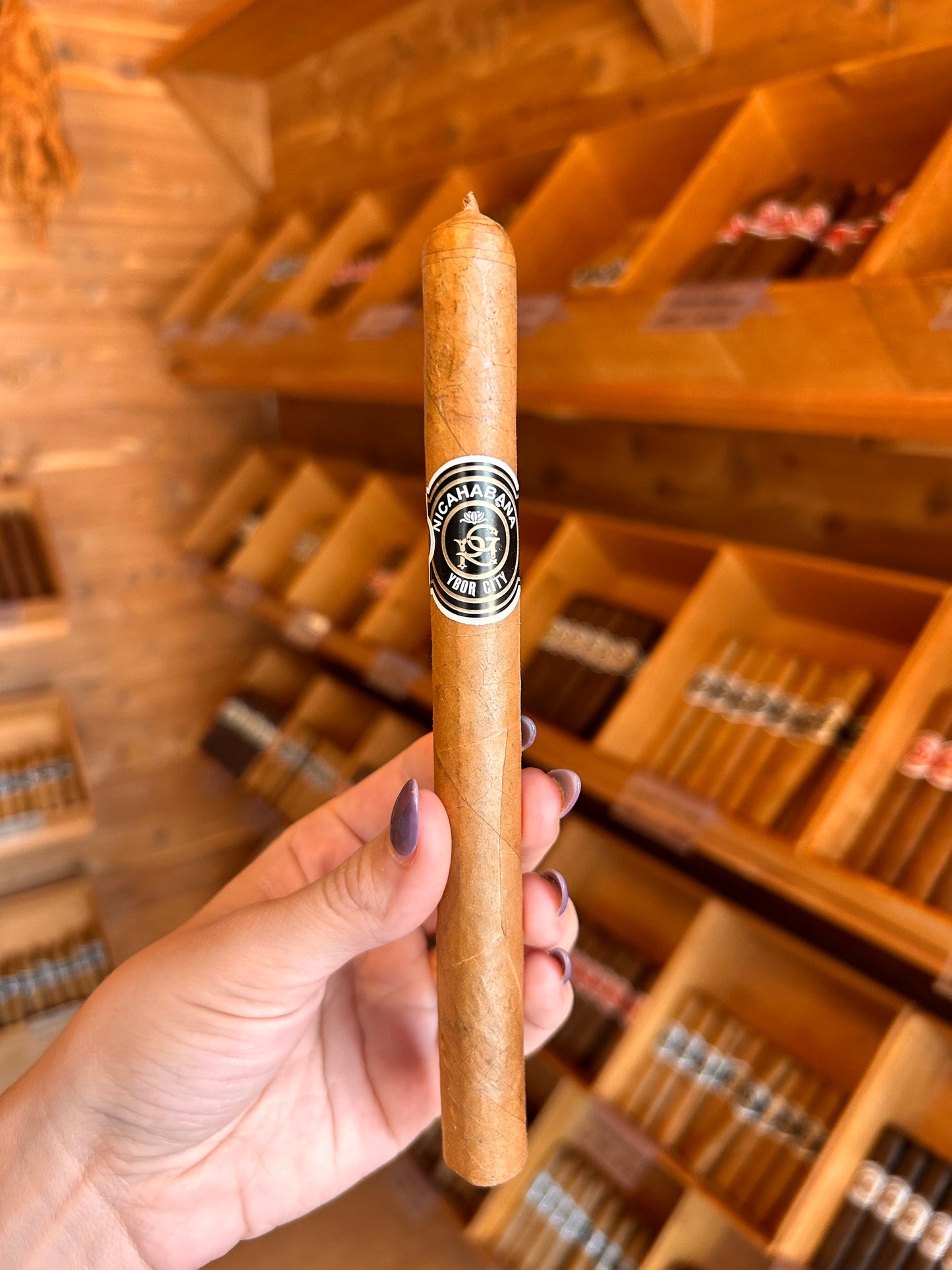 Lancero 38x7